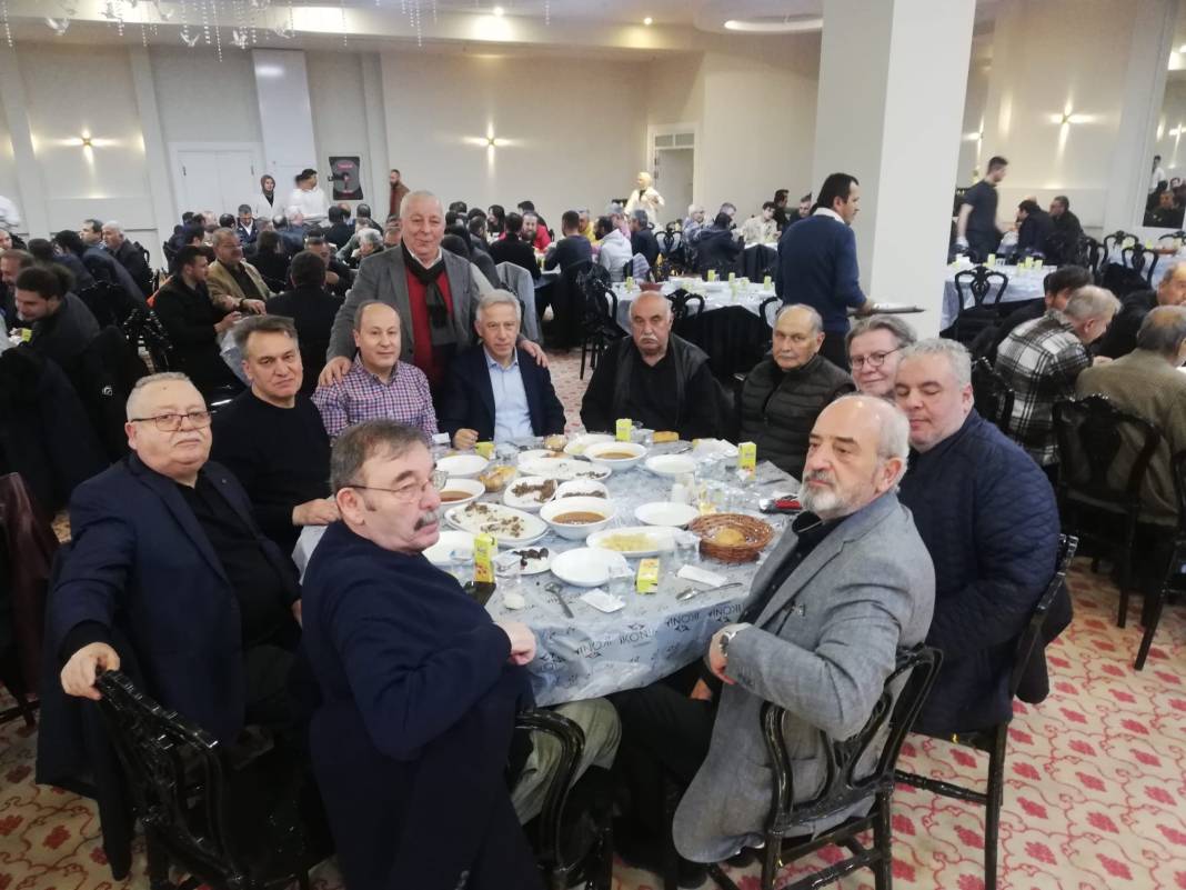 Meydan Grup dostlarıyla iftarda buluştu 3
